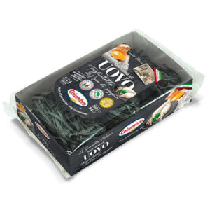 tagliatelles encre de seiche pâtes noires saveurs mer